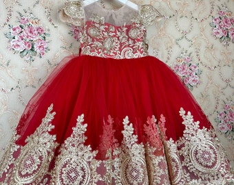 Red elegant dress, birthday dress, girls dress for parties, girls dress custom color, clothing for girls, Red girl's dress with fluffy gold