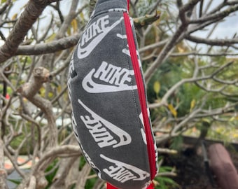 Vintage 90s Nike Logo Messenger Bag - Etsy UK