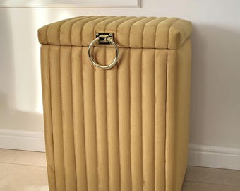 Laundry basket chest underwear Glamor yellow stripes gold door knocker