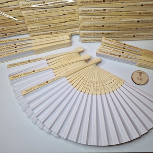 Ventagli in legno e carta personalizzati
