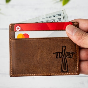 Cadeau chrétien pour homme, portefeuille avec gravure Jésus, porte-cartes minimaliste, cadeau en cuir pour papa, portefeuille fin pour lui, idées cadeaux pour la fête des pères