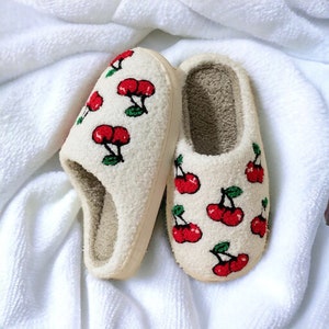 Slippers, Cherry, Slippers Women, House Slippers, Cute Slippers, Fuzzy Slippers, Fluffy Slippers, Home Slippers, Embroidery, Plush