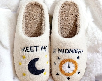 Taylor Swift, Cute Slippers, Fuzzy Slippers, Fluffy Slippers, Slippers Women, Men’s Slippers, Cartoon, House Slippers