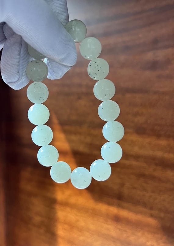 12.1mm Certified natural jade white Nephrite with Ink-dotted Qinghua bracelet/oily white nephrite/Good whiteness 天然软玉 点墨青花白玉 圆珠手串 #1180 油白细润