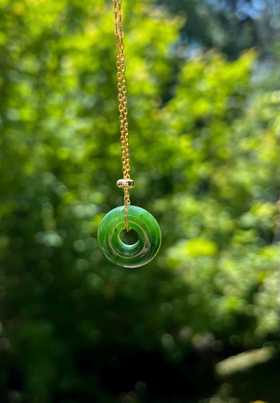 Certified natural nephrite green jade/ green  Nephrite donut pendant/circle safety pendant/ S925 天然碧玉 辣绿菠菜绿 甜甜圈 平安环  #3528