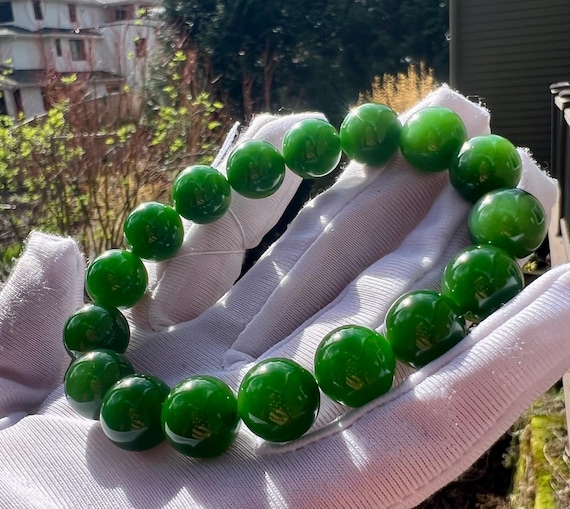 12mm Certified natural nephrite green jade/green nephrite bracelet /High chroma spicy spinach green 天然精品碧玉手串  辣绿 浓绿 辣菠菜绿#0842