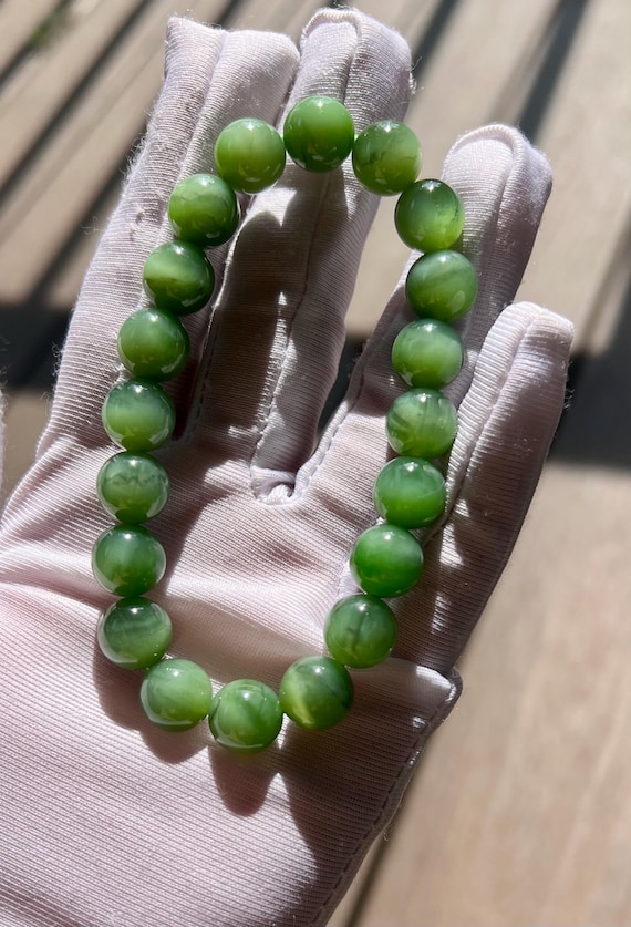 10mm Certified natural nephrite green jade/vivid chatoyant bluish green nephrite Bracelet天然 碧玉手串 粉青 鲜活猫眼#4170