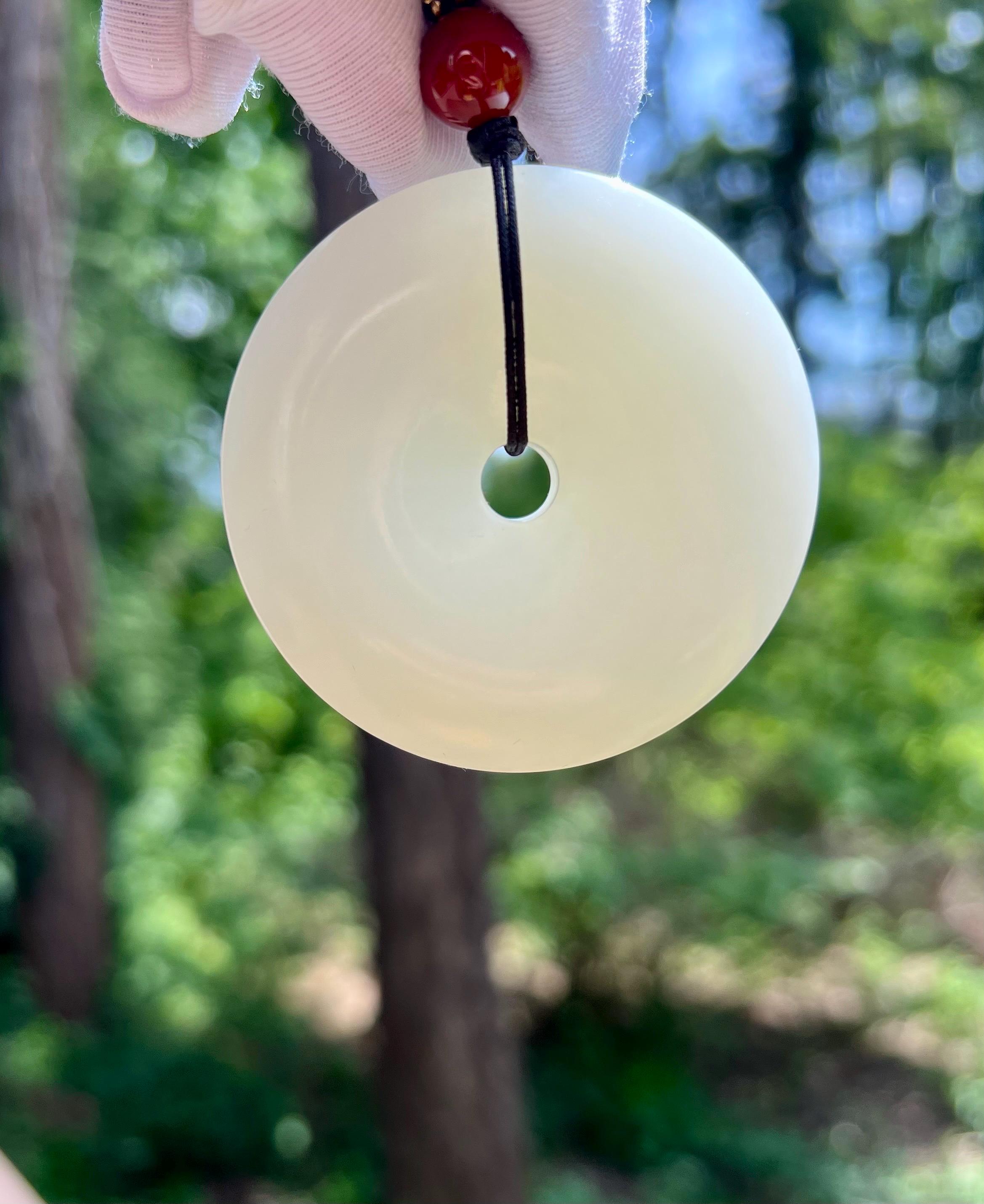 専用出品 白玉対策用アクセサリー 55mm Certified Natural Jade/mutton Fat White Nephrite Donut