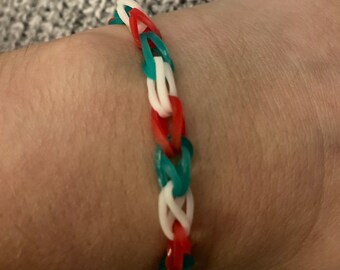 Loom bands