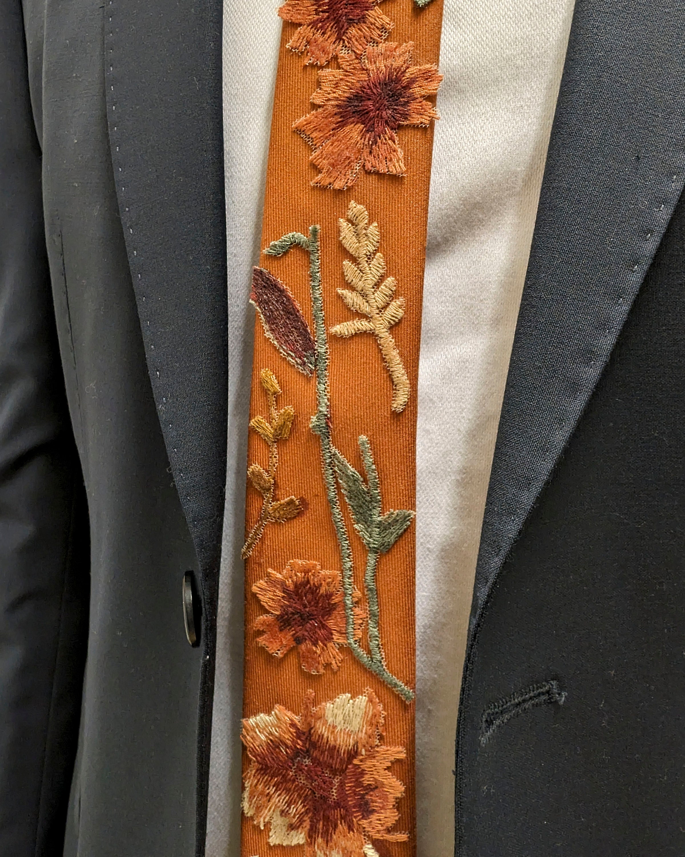 Acer Palmatum Formal Tie Embroidered Autumn Fall Leaves Tie Fabric ...