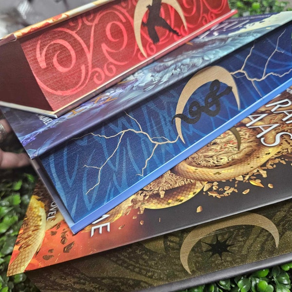 Crescent City -House of Earth and blood, Sky and Breath, Flame and Shadow - Sarah J Maas - Sprayed Edge Special Edition Hardbacks