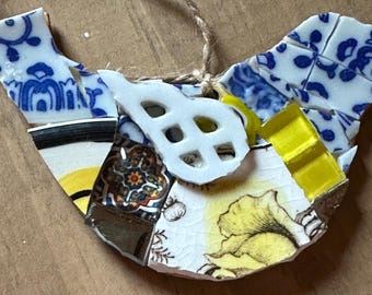 Sweet Hanging Bird Mosaic