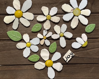 Daisy Heart Mosaic (small)