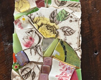 Vintage Rose Plate Hanging Moasic