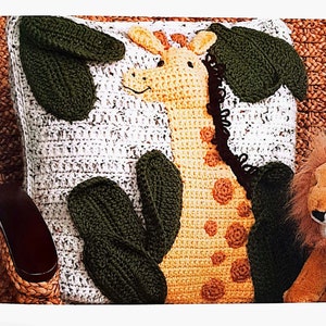 PDF CROCHET PATTERN: Giraffe Pillow Crochet Pattern, Animal Pillow Crochet Pattern, Giraffe Applique Crochet Pattern
