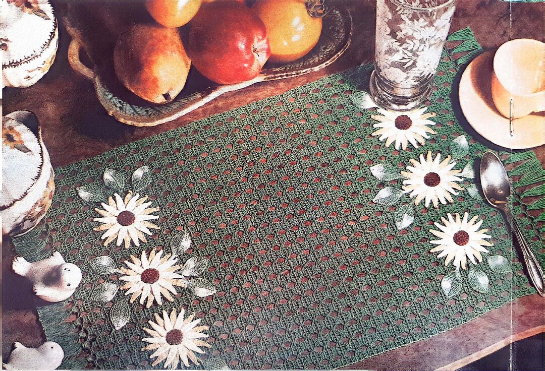 PDF CROCHET PATTERN: Vintage Daisy Placemat Crochet Pattern, Daisy ...