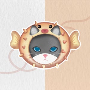 Sticker Chat Fugu | Autocollant Chat Kawaii | Sticker Chat en Costume de Fugu | Sticker Fantaisie Chat & Océan | Sticker Chat Gris Et Blanc