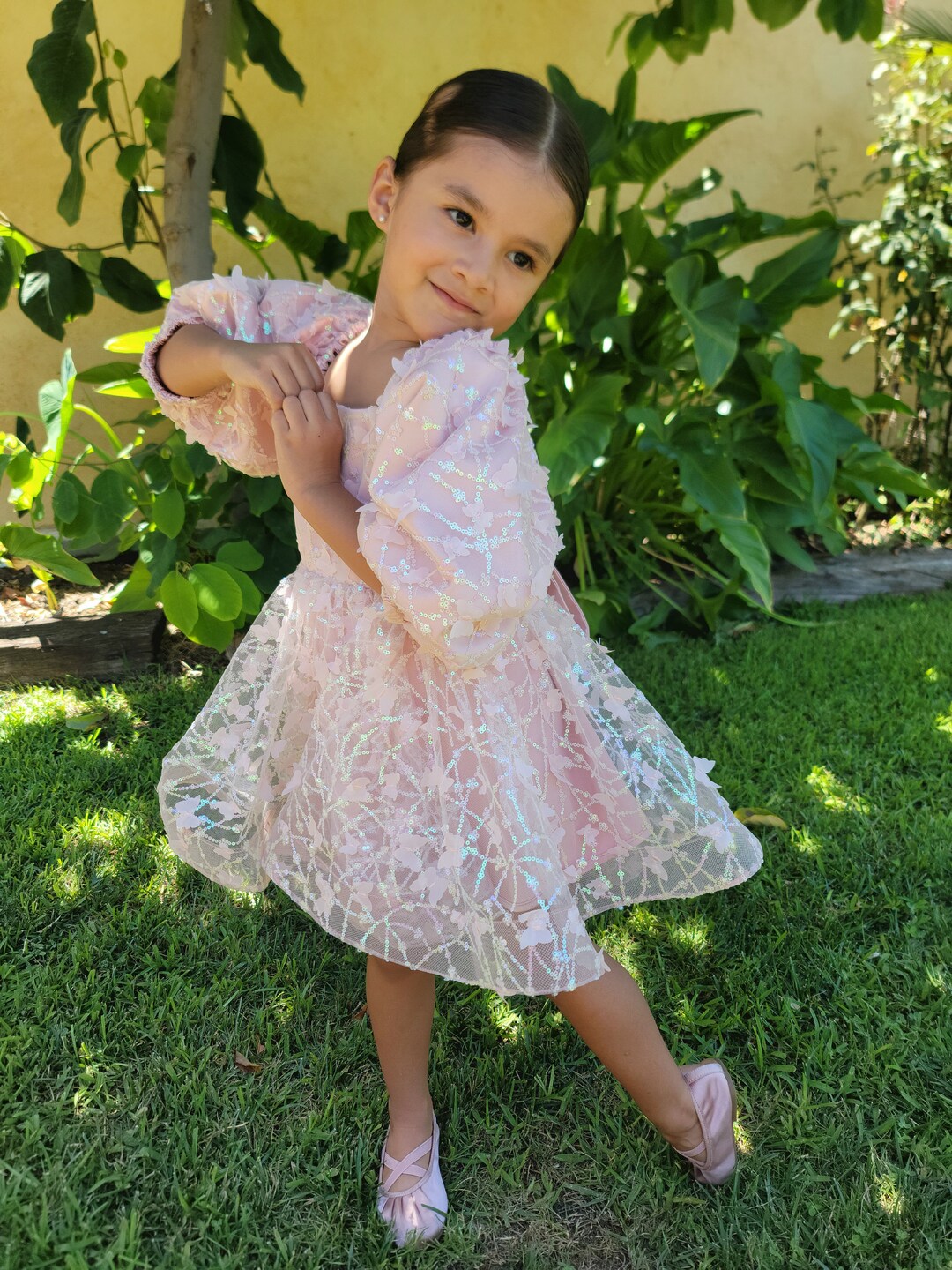 Girl's Princess dress Children's Day Birthday Party Lace Bubble skirt Summer style Dress