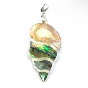 Shell Abalone Mother of Pearl Pendant Sku#M921