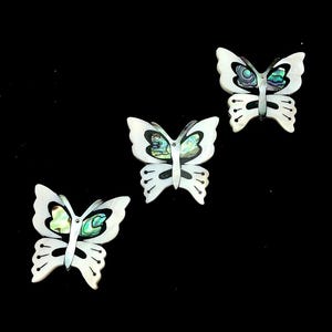 Mother of Pearl Butterfy Sku#M504
