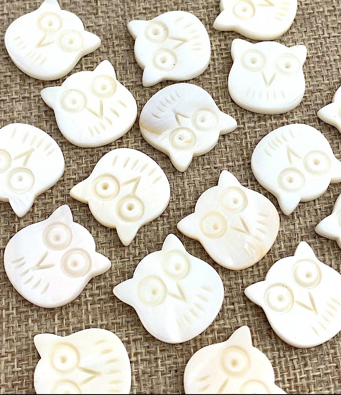 Mother of Pearl Owl Charm Sku#M611