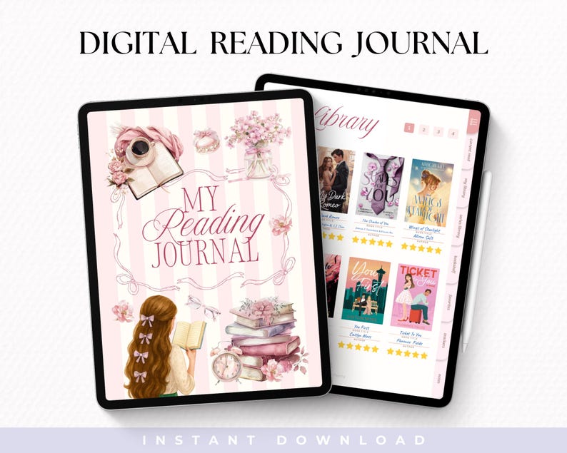 Puede incluir: Diario de lectura digital en una tableta. La portada presenta un fondo a rayas rosas y blancas con ilustraciones florales y de libros. La segunda tableta muestra un dise&ntilde;o de biblioteca con portadas de libros y valoraciones. El texto "MY READING JOURNAL" es visible.