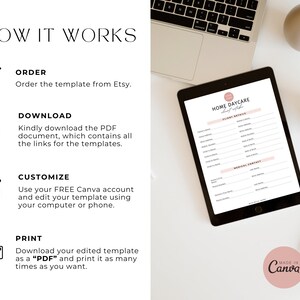 Pode incluir: Um fundo branco com uma ilustra&ccedil;&atilde;o em preto e branco de um carrinho de compras, uma seta de download, um l&aacute;pis e uma impressora. O texto "HOW IT WORKS" est&aacute; no topo da imagem. Abaixo das ilustra&ccedil;&otilde;es est&atilde;o as palavras "ORDER", "DOWNLOAD", "CUSTOMIZE" e "PRINT". Cada palavra &eacute; seguida de uma descri&ccedil;&atilde;o de como usar o modelo. A imagem tamb&eacute;m mostra um tablet com um formul&aacute;rio em branco intitulado "HOME DAYCARE" e um c&iacute;rculo rosa com o texto "MADE IN Canva".