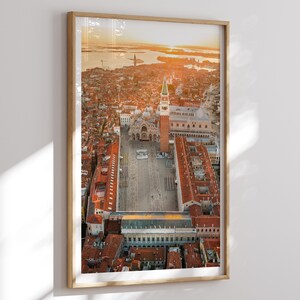 Venice Travel Print No 2, Venice Wall Art, Venice Poster, Printable City Poster, Italy, Digital Download, Venice Artwork, Traveler Gift