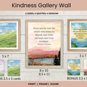 Puede incluir: Impresiones artísticas de pared Kindness Gallery con citas inspiradoras. Incluye impresiones enmarcadas en tamaños de 12,7x17,8 cm y 20,3x25,4 cm, además de tarjetas de bonificación de 8,9x12,7 cm. Los diseños presentan paisajes de acuarela y texto motivacional.