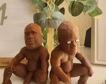 Boneco do Barry Wood – Meme do cara sentado icônico para brincadeira de mesa