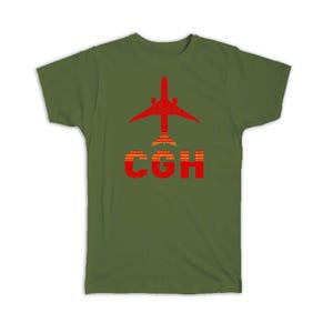 Puede incluir: Camiseta verde oliva con un gráfico de avión rojo sobre las letras "CGH" en un diseño retro de puesta de sol. La camiseta está hecha de un material suave.
