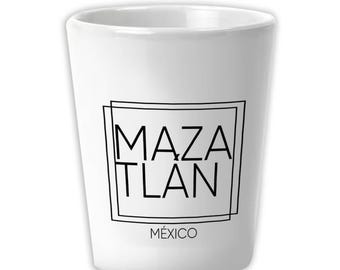 MAZATLaN Mexiko Keramiskt Shotglas Present Fyrkantigt Modernt Minimalistiskt Typsnitt