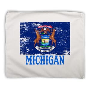 Michigan Rally Towel Microfiber Gift Flag Distressed Souvenir State USA Christmas Coworker