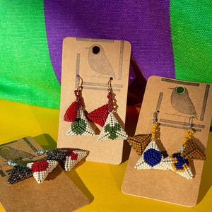 Handwoven Beaded Triangle Earrings with Abstract Design, color clashing beaded earrings, dangle drop earrings