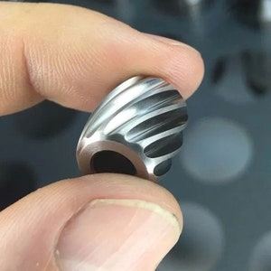 HELIX Lanyard Bead, Titanium
