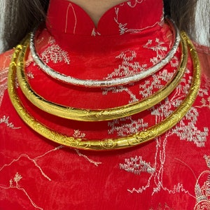 Bridal necklace for Vietnamese wedding (kiềng)