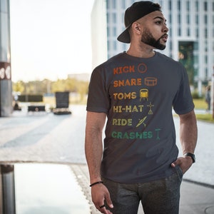 Trommeln T-Shirt, Unisex Trommel-T-Shirt, Schlagzeuger-Shirt, Retro-Schlagzeug, Becken, Toms, Snare-Drum-Shirt