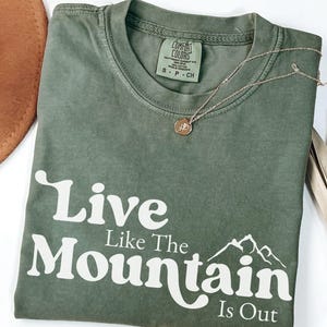 Comfort Colors Washington State Shirt, South Sound Proud, Live Like The Mountain is Out, Hiking Shirt,  WA State, Washington State Gift, Mt