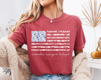 Komfortfarben Rotes Freitag-Hemd, erinnern sich alle an bereitgestelltes T-Shirt, Roter Freitag, amerikanische Flagge US-Turniere-Hemd, am Freitag tragen wir Rot, rotes T