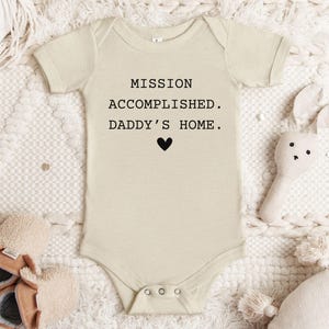 Daddy&#39;s Home, Soldier Dad Shirt, Welcome Home Shirt, Military Homecoming Shirt, Deployment Return, Deploy Homecoming Shirt, Newborn Military