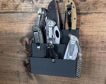 Wall Mount Pocket Knife Display, Organizer for 9 Pocket Knives