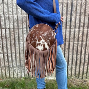 COWHIDE ROUND CROSSBODY Fringe Bag | Western Canteen Purse with Boho Fringes | Real Hair-On-Hide Leather Cow Print | Cowgirl Gift for Her