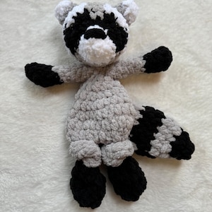 Raccoon Knotted Lovey