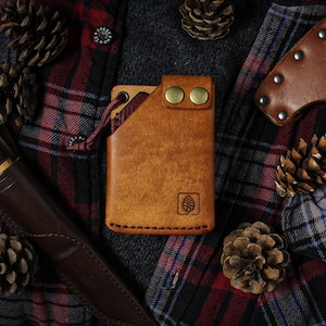 Minimalist leather wallet, front pocket wallet carry, high quality full-grain Italian leather, vegetable-tanned, personalizable, handcrafted image 13