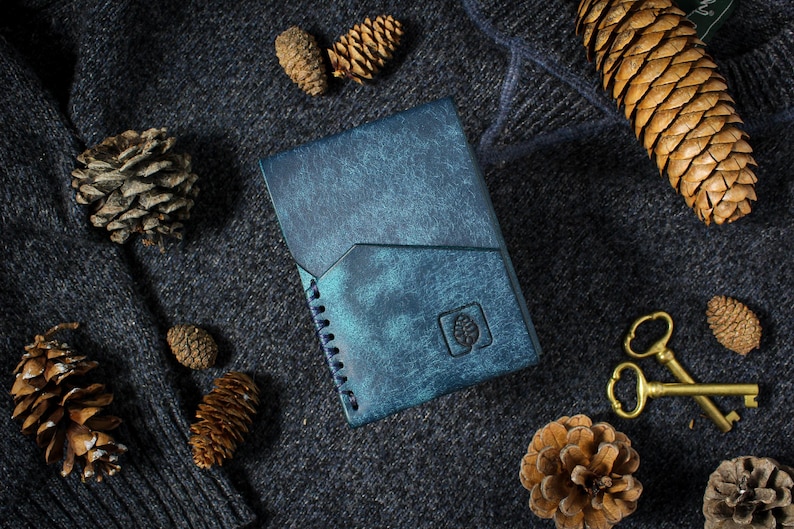 Slim minimalist card holder wallet, front pocket wallet, high quality full-grain Italian leather, veg-tanned, handmade and hand stitched image 11