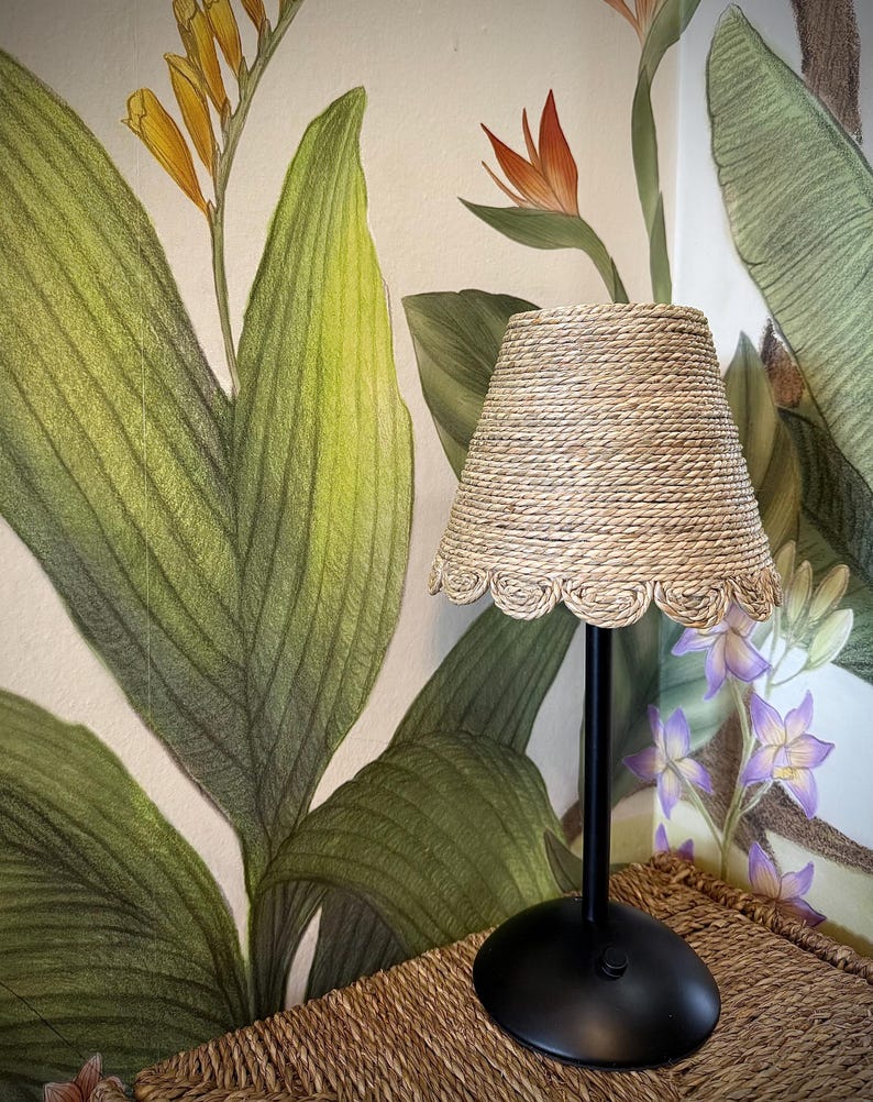 LolaBoschDesign Scalloped Seagrass Lamp Shade - Thumbnail 2