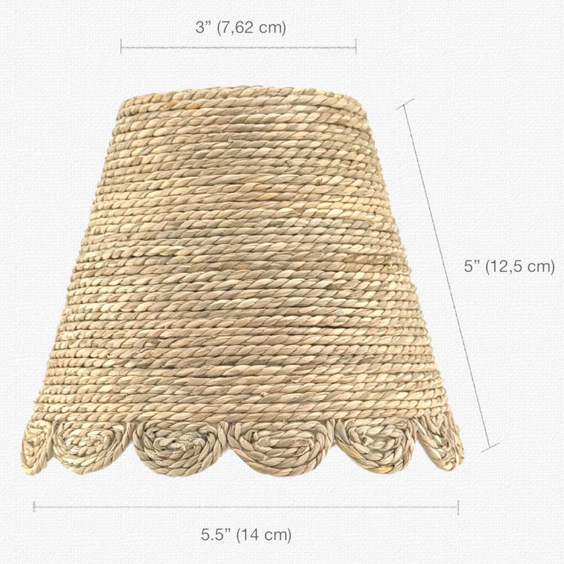 LolaBoschDesign Scalloped Seagrass Lamp Shade - Thumbnail 3
