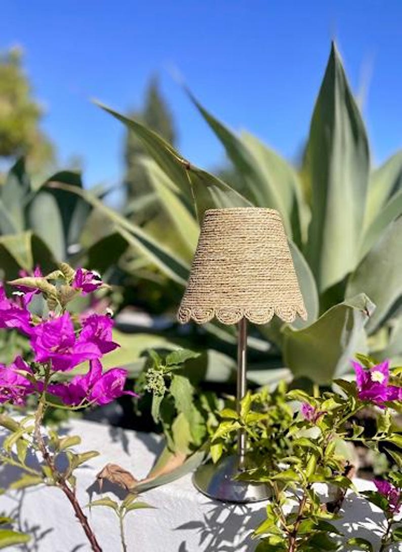 LolaBoschDesign Scalloped Seagrass Lamp Shade - Thumbnail 5