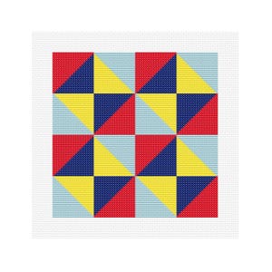 Puede incluir: Un lienzo cuadrado para bordar con un patrón geométrico repetitivo de bloques de cuatro partes. Cada bloque consta de cuatro triángulos en rojo sólido, azul oscuro, amarillo brillante y azul claro, dispuestos en una cuadrícula simétrica.
