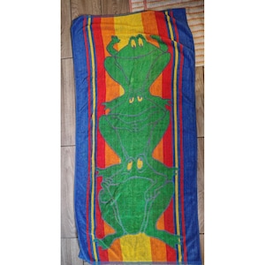 Vintage Cecil Saydah Funny Green Frogs Beach Towel, 100% Cotton, Kitsch Fun Multicolor Yellow, Blue, Red Stripe